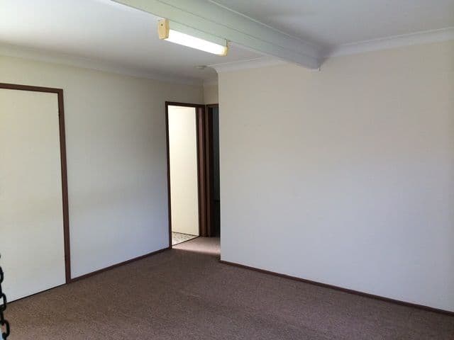 2 Barton Street, Oak Flats NSW 2529, Oak Flats - Thumbnail 7