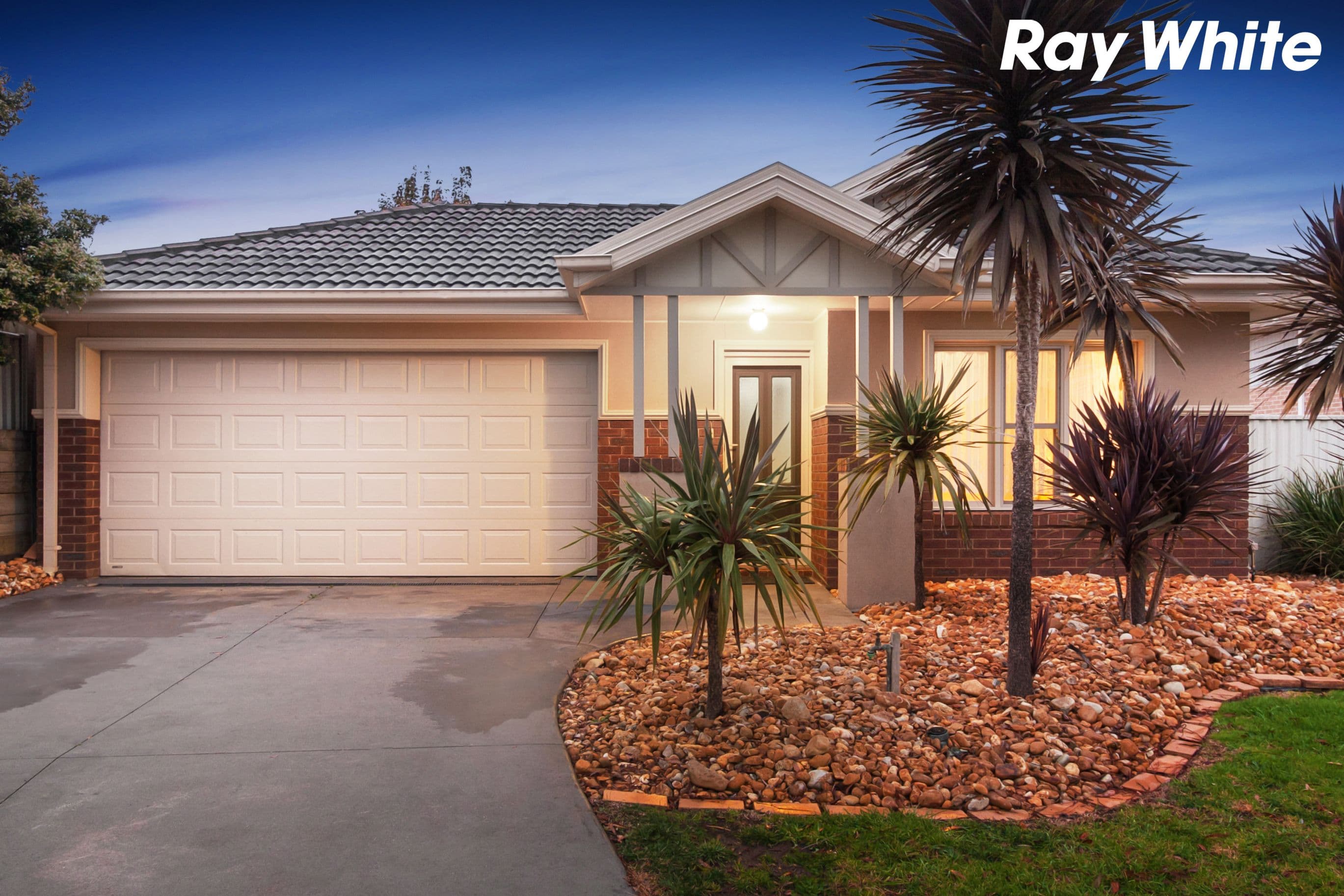 3 Cottage Link, Pakenham VIC 3810, Pakenham - Thumbnail 2