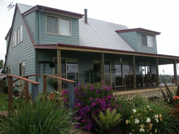 MALENY QLD 4552, Maleny - Image 1