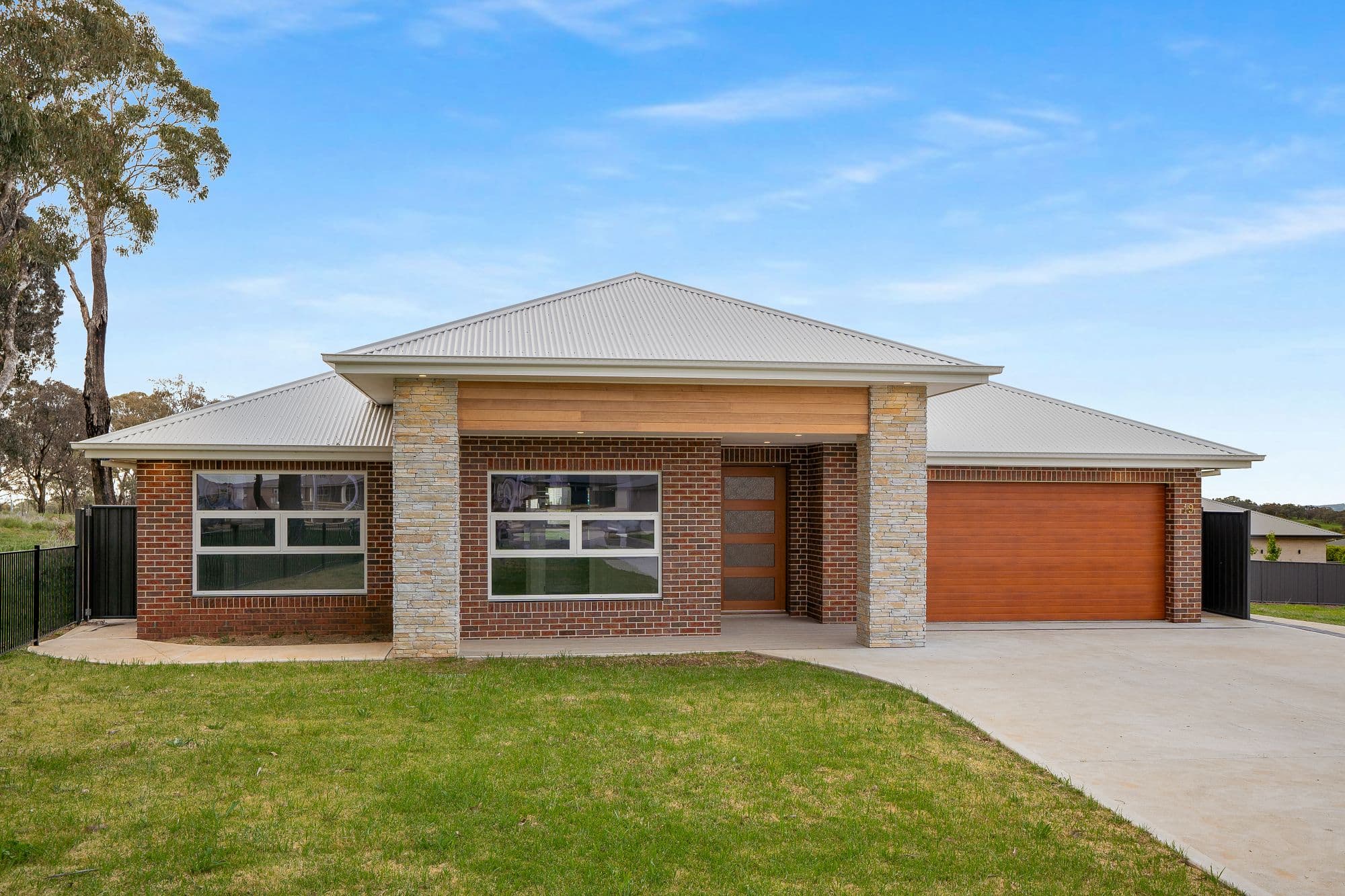 19 Parklands Way, Orange NSW 2800, Orange - Image 1