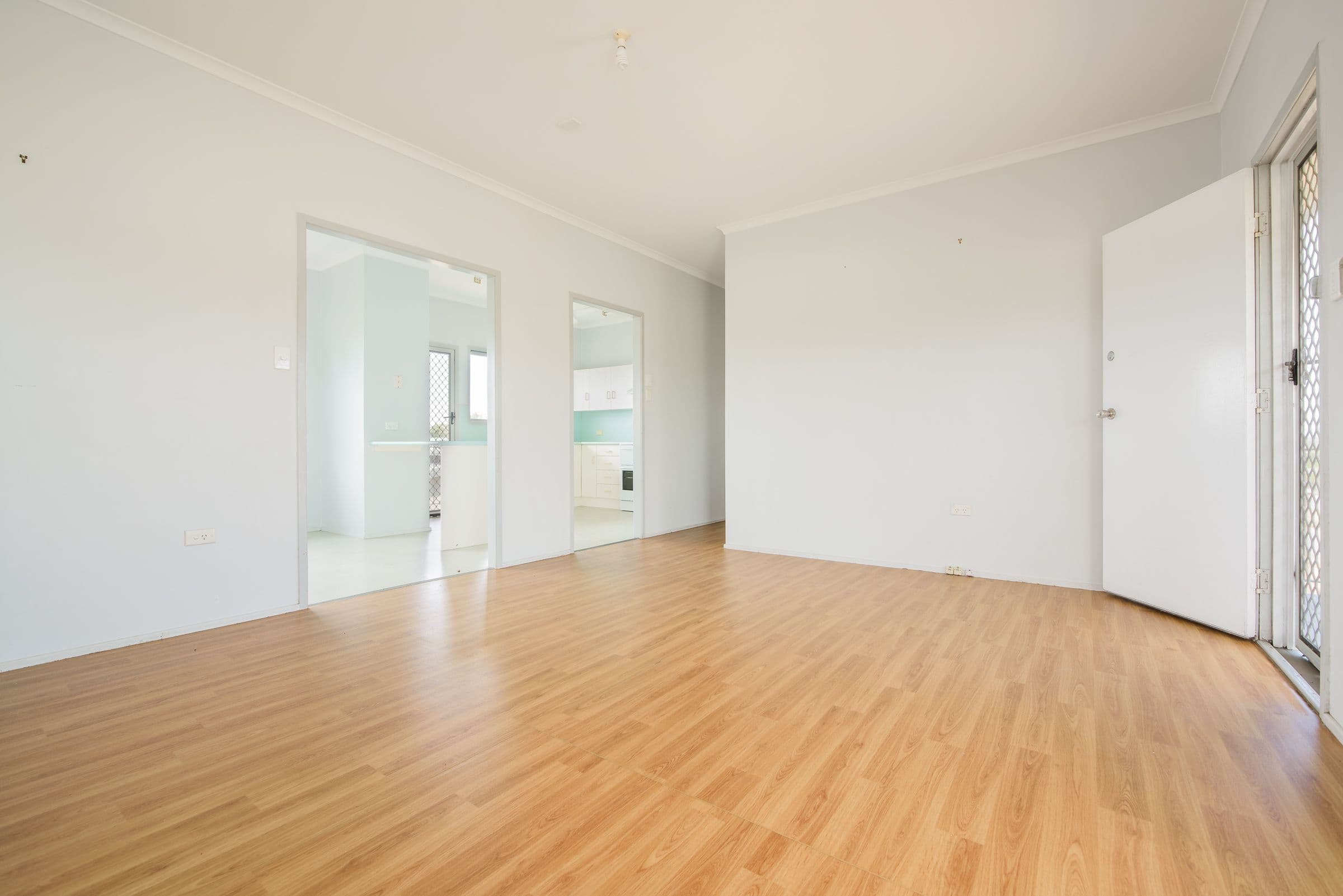 2 Fletcher Street, West Gladstone QLD 4680, West Gladstone - Thumbnail 3
