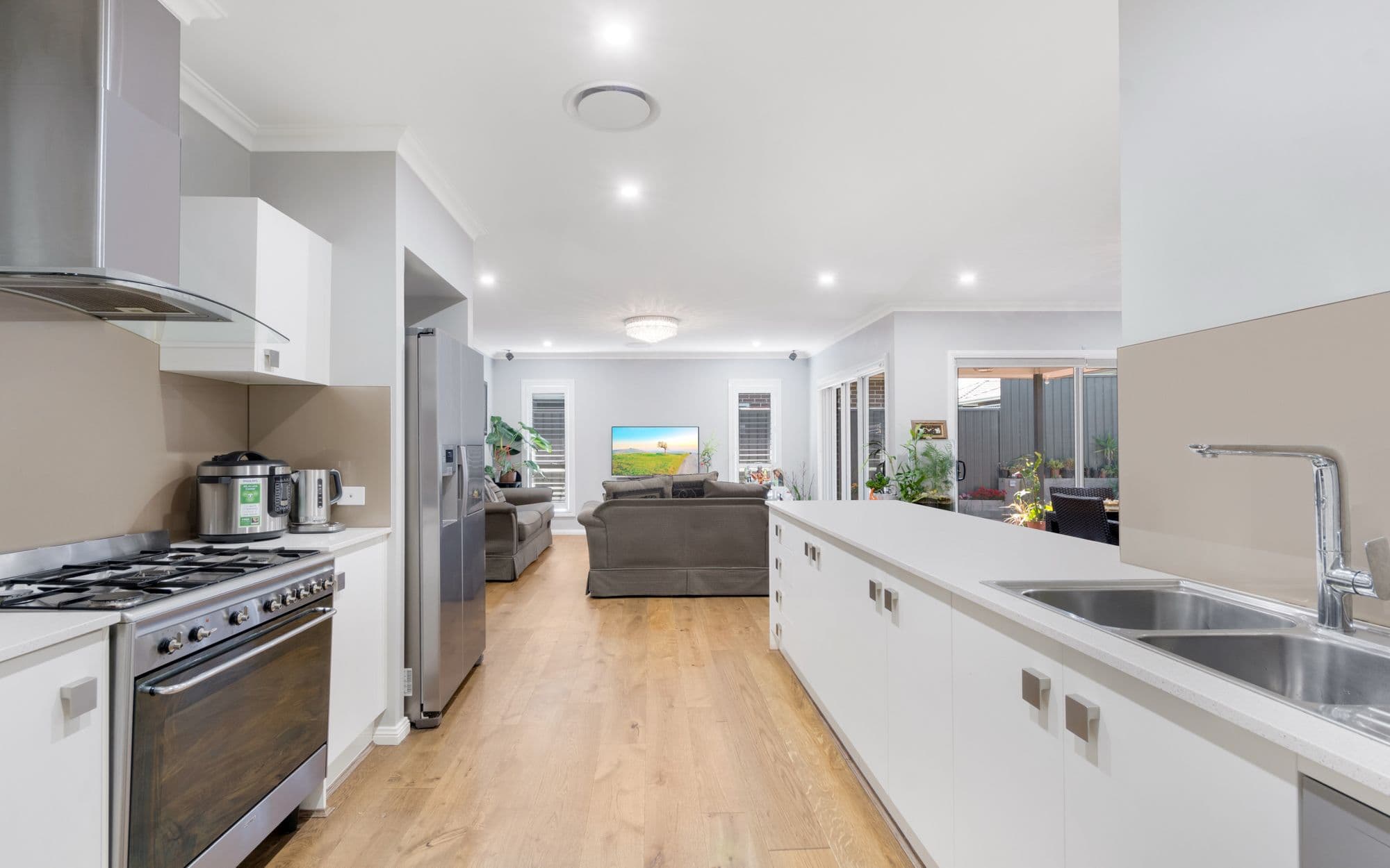 27 Farm Cove Street, Gregory Hills NSW 2557, Gregory Hills - Thumbnail 3