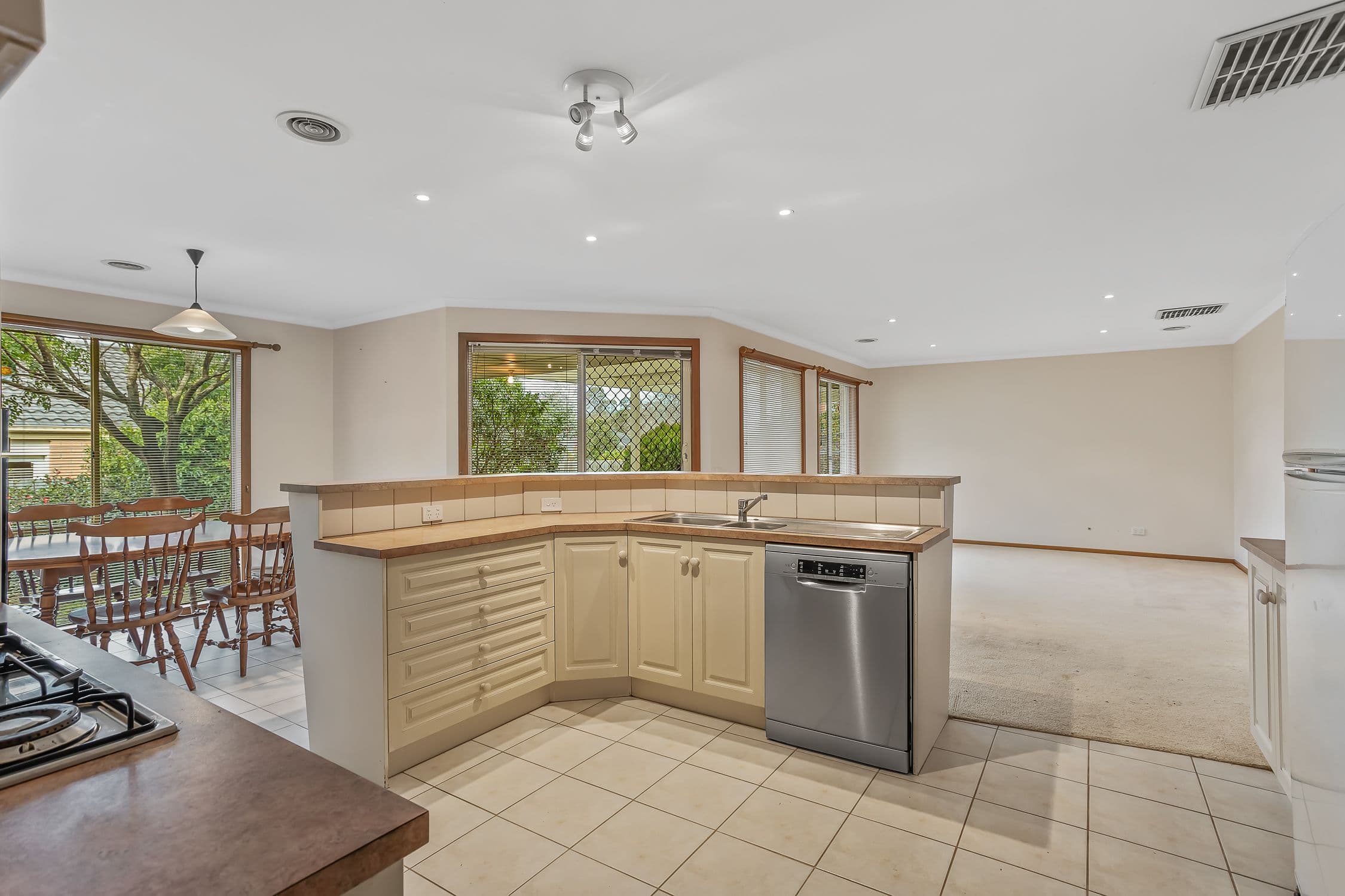 11 Phillis Street, Maylands SA 5069, Maylands - Thumbnail 2