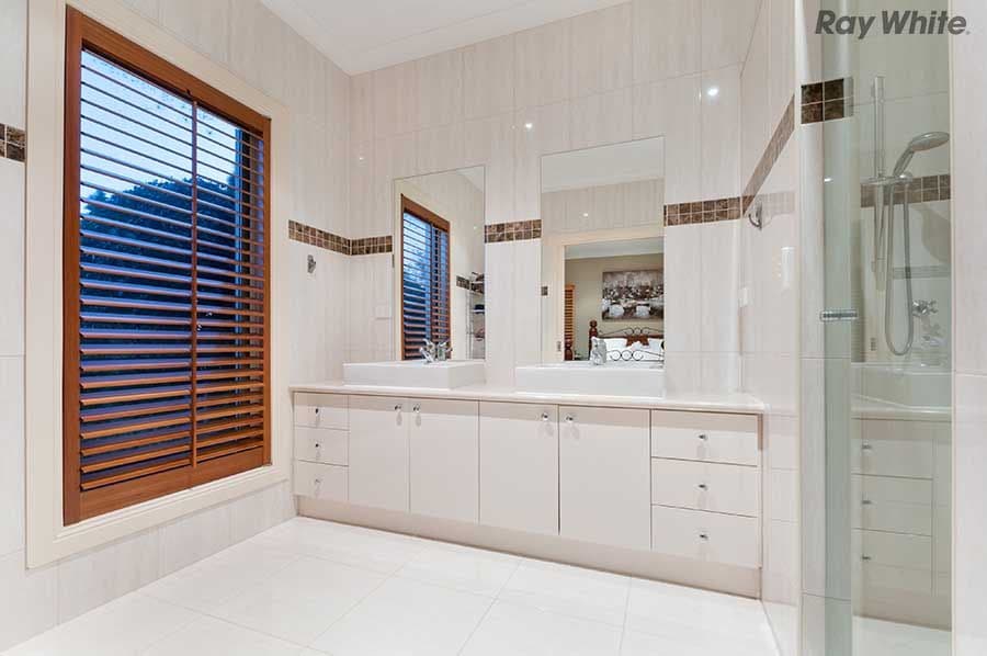 11 Oxford Drive, Hillside VIC 3037, Hillside - Thumbnail 4