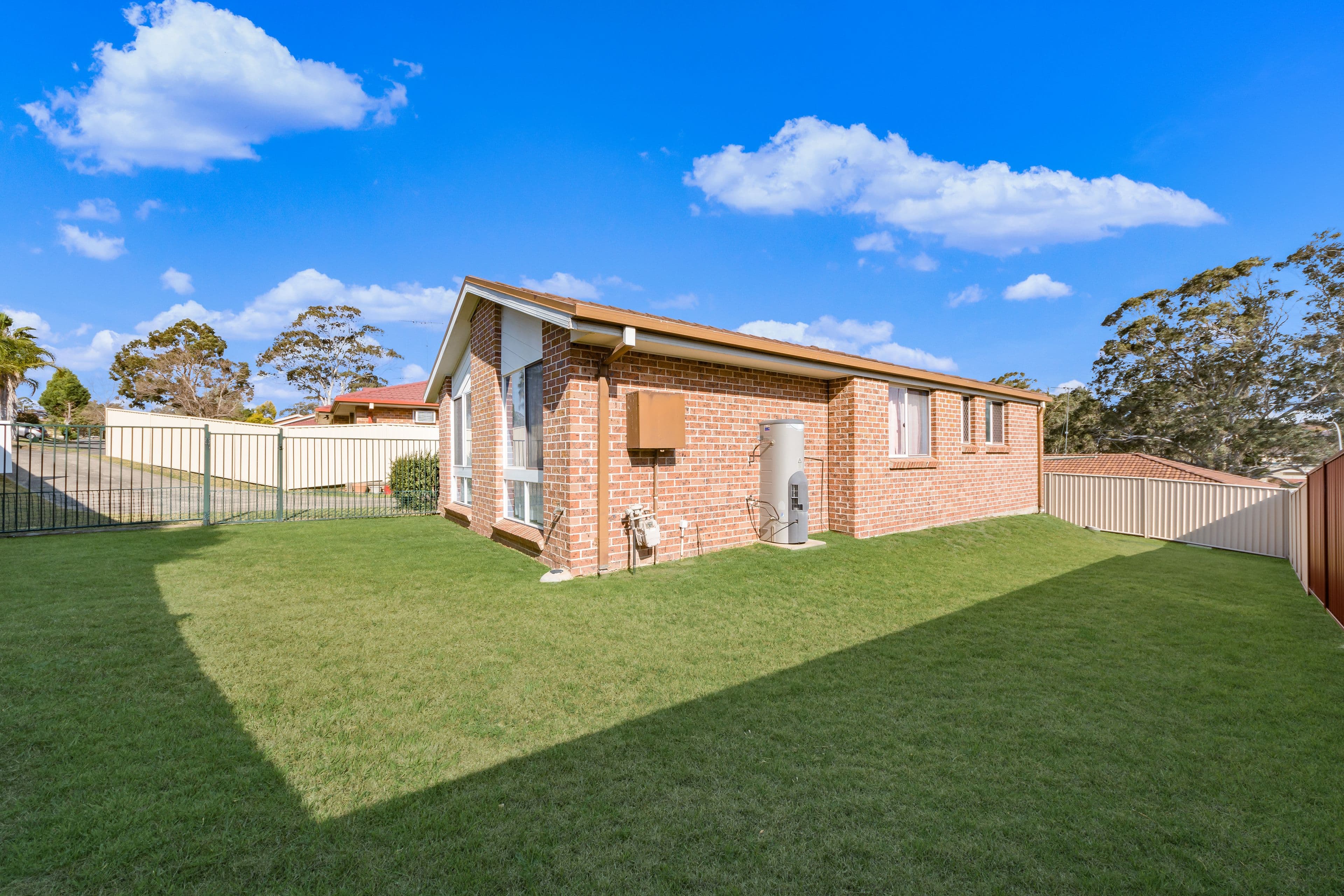 21 Glenella Way, Minto - Thumbnail 3