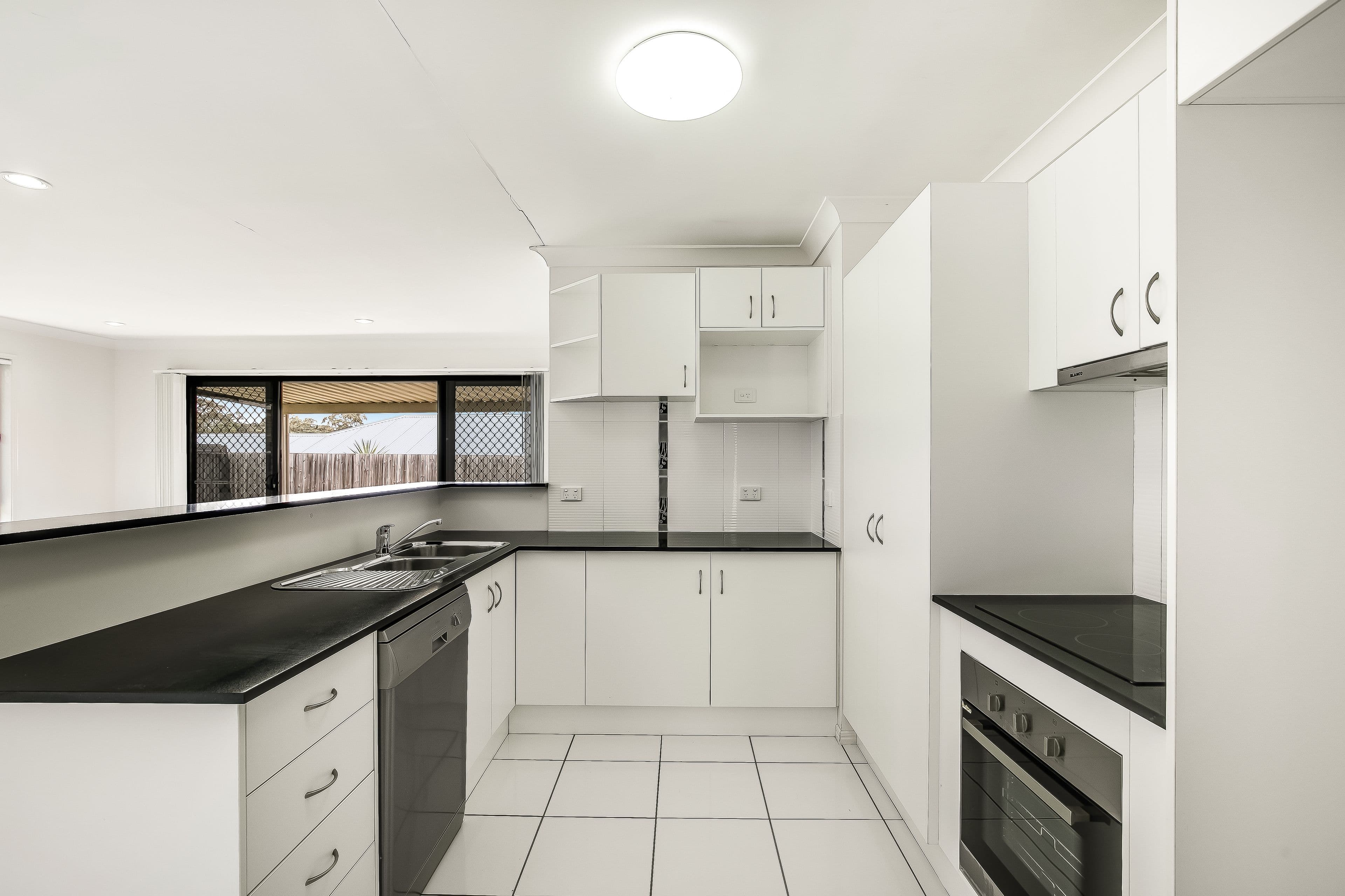 22 Bellara Drive, Harristown QLD 4350, Harristown - Thumbnail 3