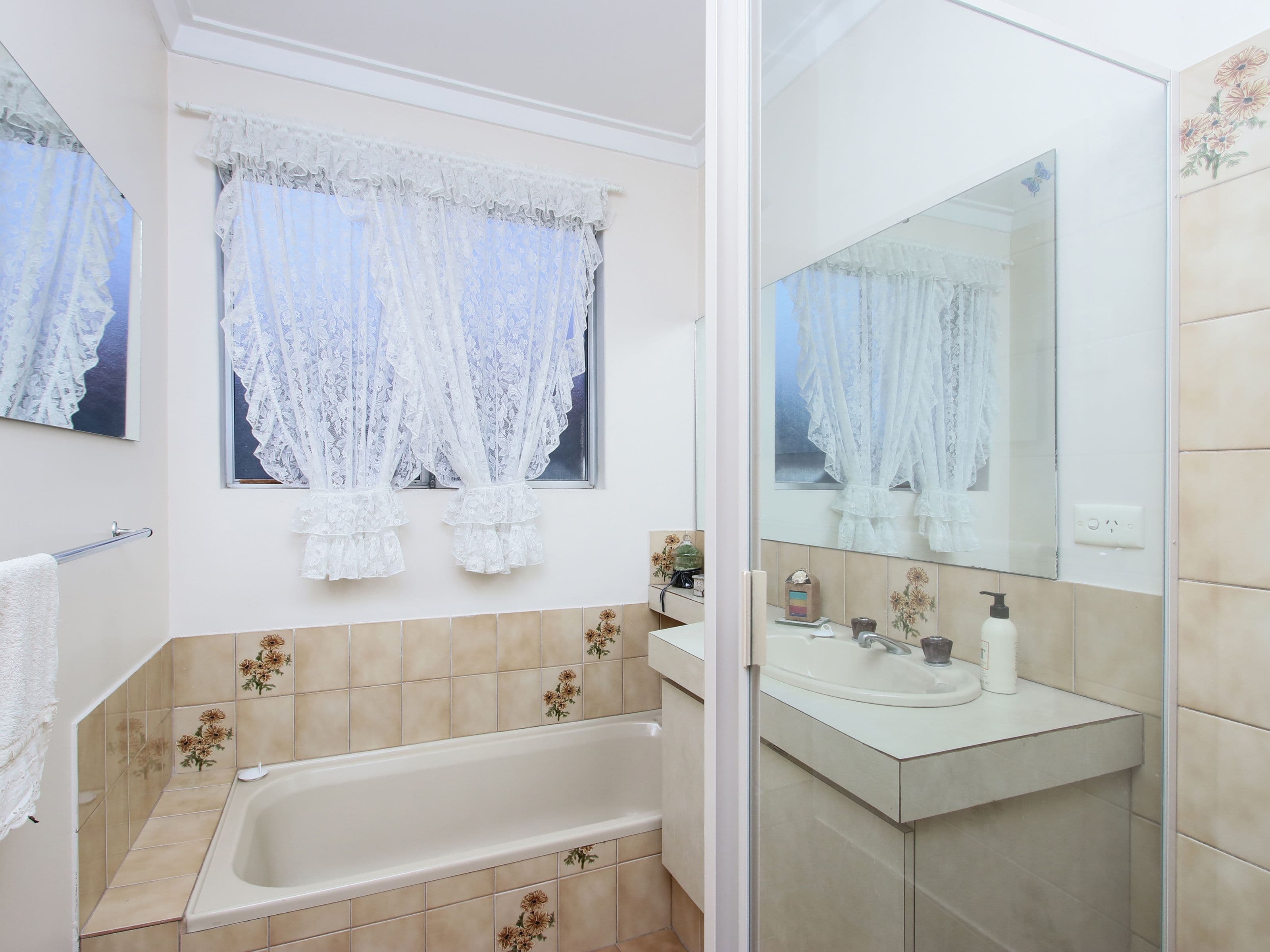 12 Eudanda Place, Cannington WA 6107, Cannington - Thumbnail 4