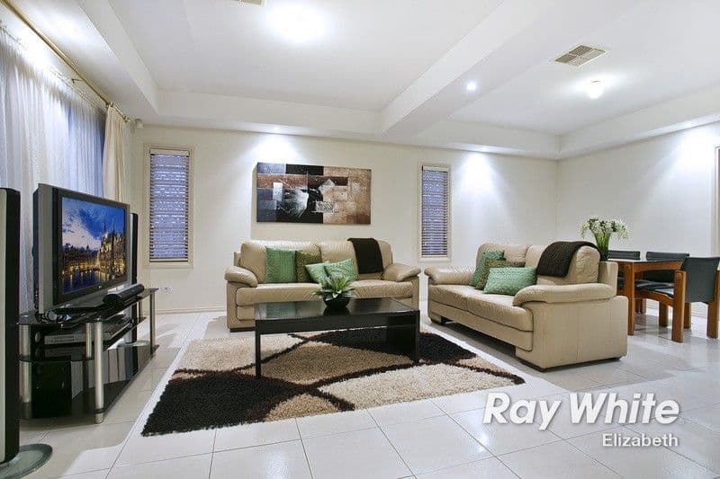 2 Oriole Walk, MAWSON LAKES SA 5095, Mawson Lakes - Thumbnail 2