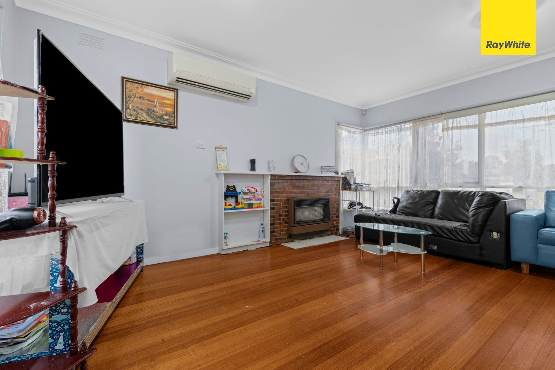 10 Elizabeth Street, Melton South VIC 3338, Melton South - Thumbnail 5