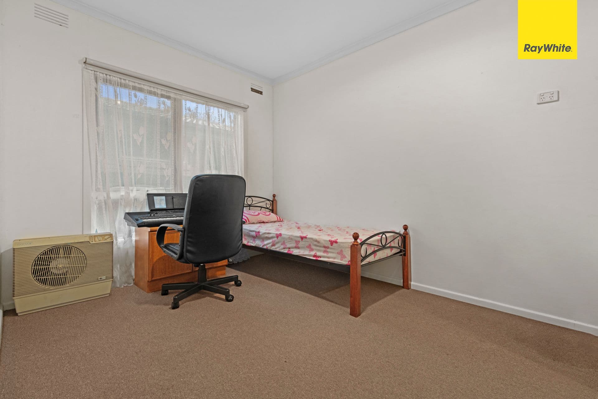 10 Elizabeth Street, Melton South VIC 3338, Melton South - Thumbnail 8