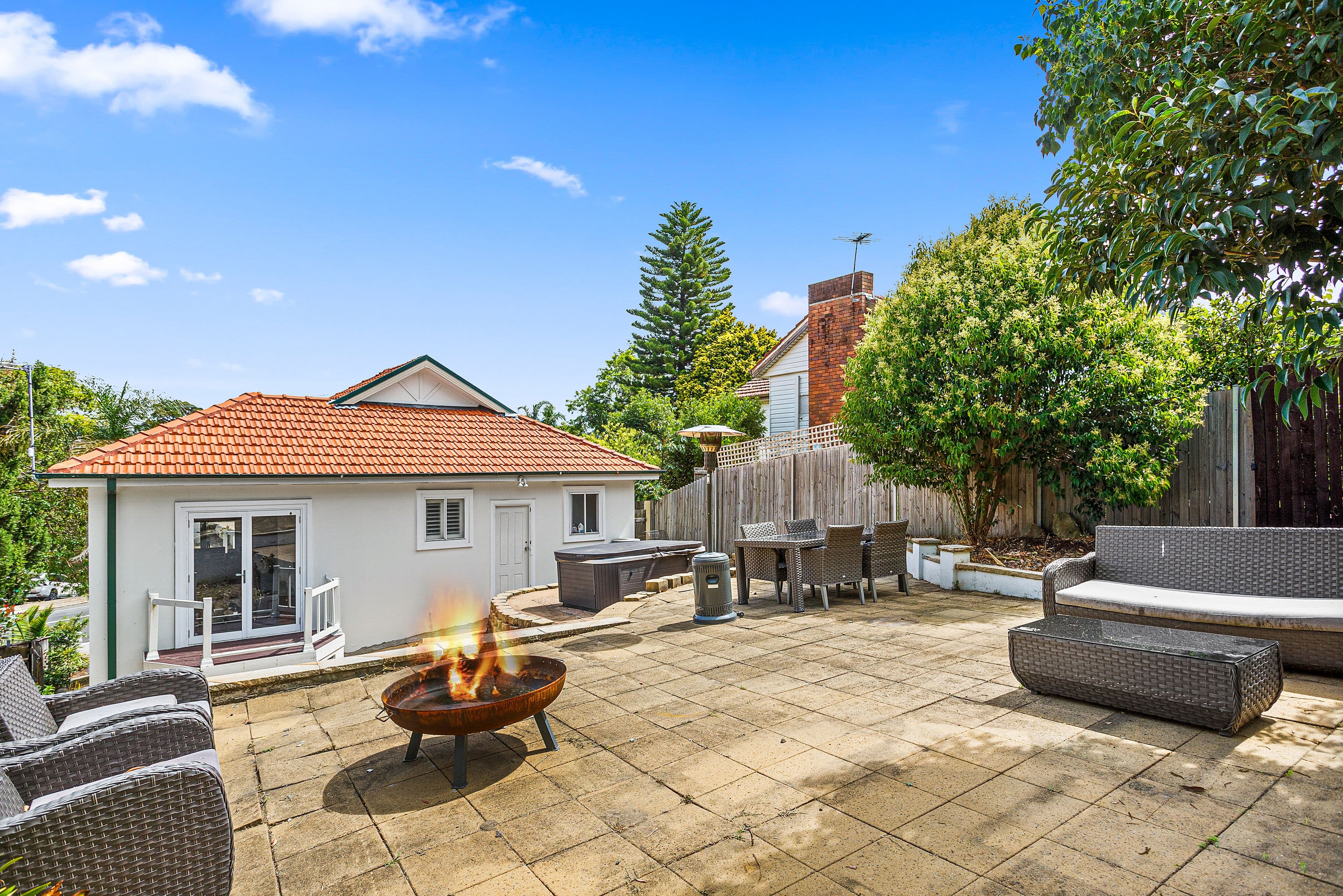 8 Roberts Avenue, Mortdale NSW 2223, Mortdale - Thumbnail 4