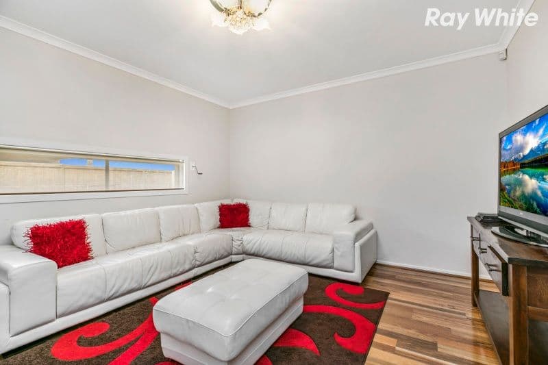 21 Lisa Avenue, Pakenham VIC 3810, Pakenham - Thumbnail 7
