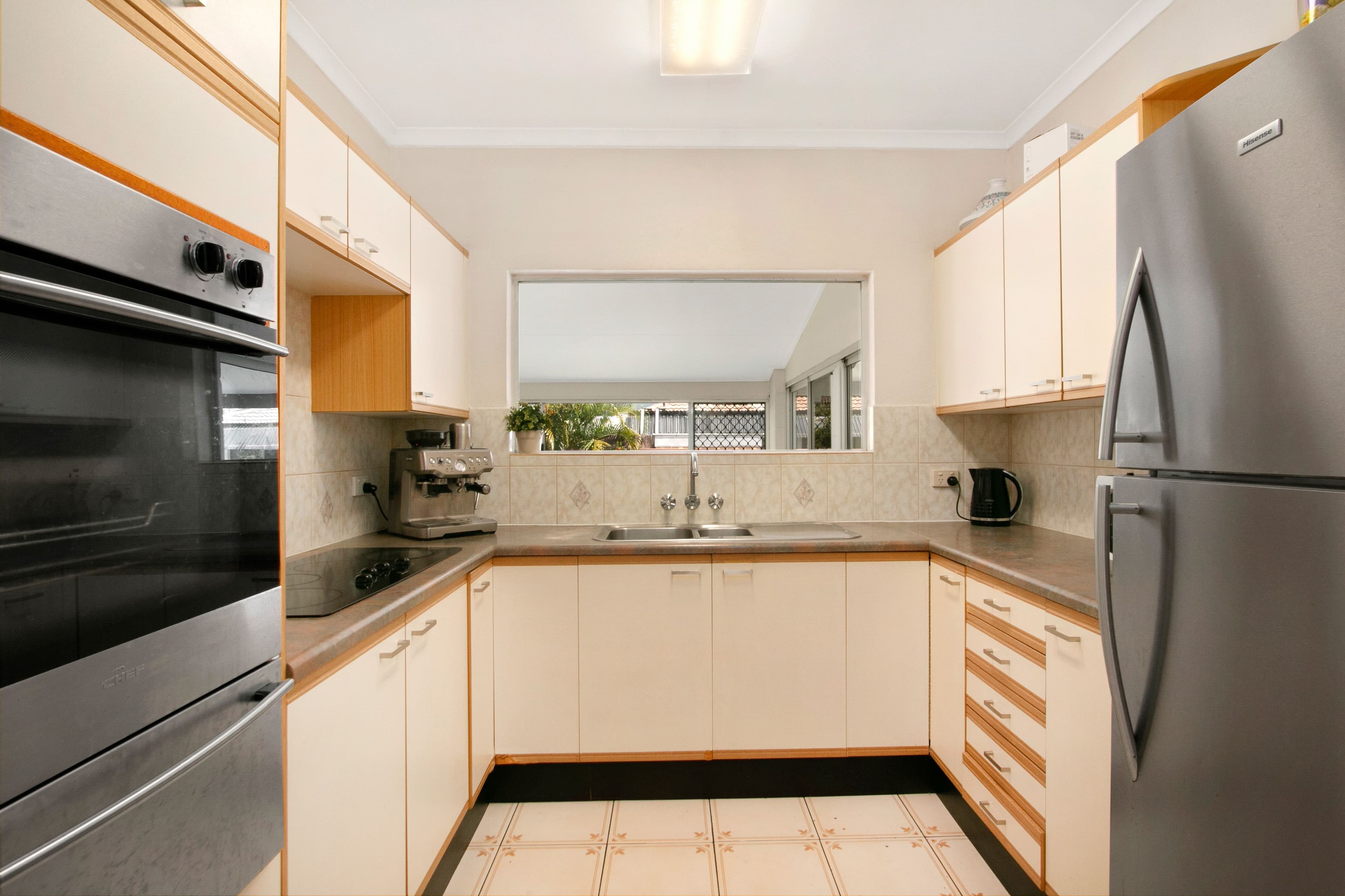 16 Cayley Street, Trinity Beach QLD 4879, Trinity Beach - Thumbnail 7
