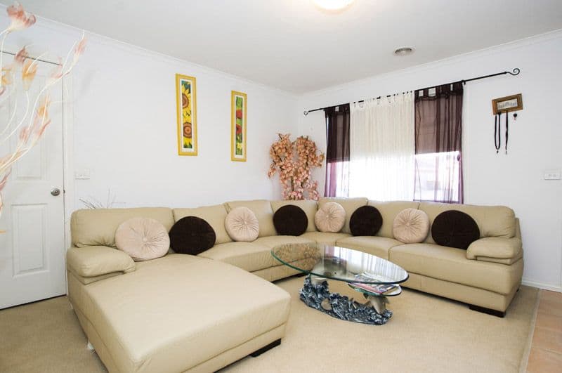 33 Rolain Avenue, SOUTH MORANG VIC 3752, South Morang - Thumbnail 4