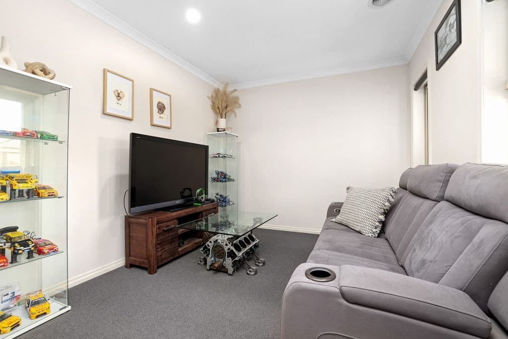 3 Swainson Close, Tarneit VIC 3029, Tarneit - Thumbnail 4