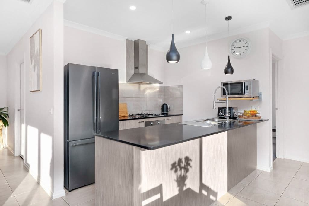 3 Swainson Close, Tarneit VIC 3029, Tarneit - Thumbnail 7