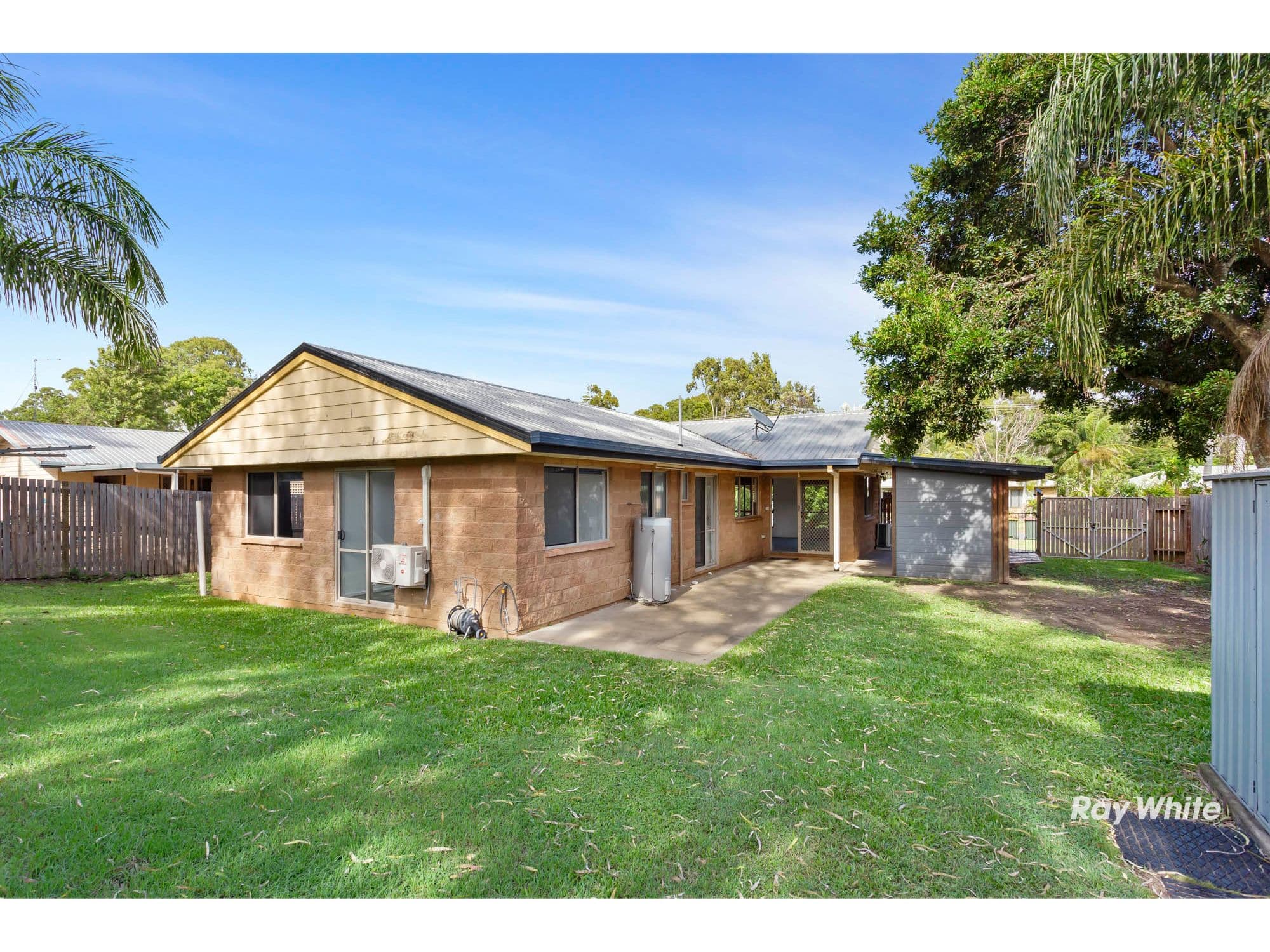 15 Joyce Avenue, Lammermoor QLD 4703, Lammermoor - Thumbnail 3