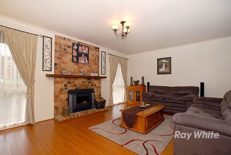 28 Trentwood Road, NARRE WARREN VIC 3805, Narre Warren - Thumbnail 6