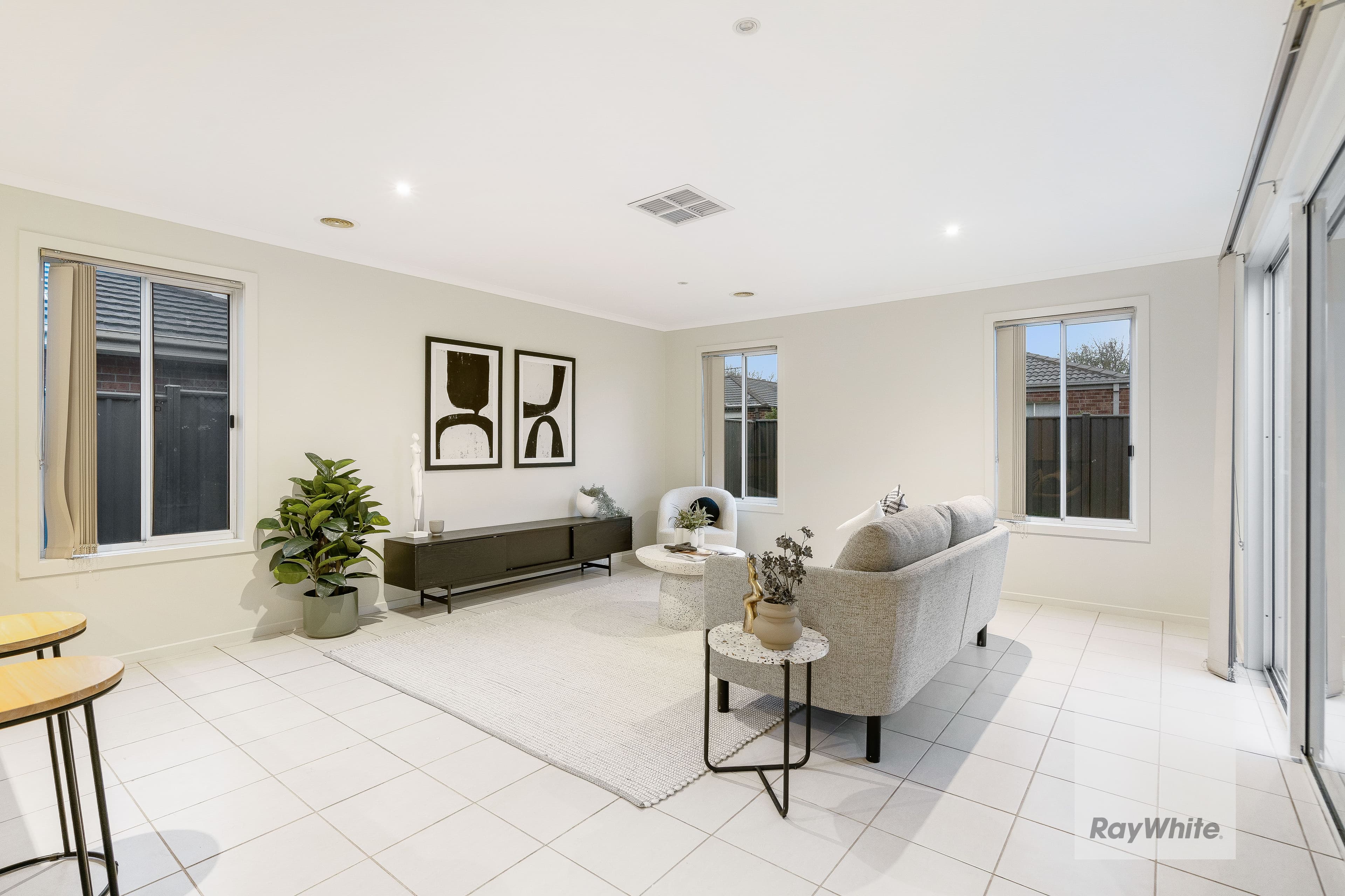 92 Hatchlands Drive, Deer Park VIC 3023, Deer Park - Thumbnail 6