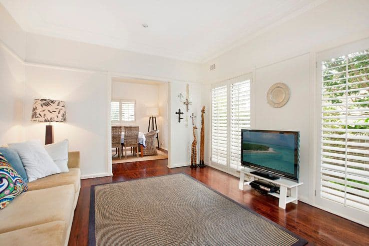 10 Lillie Street, NORTH CURL CURL NSW 2099, North Curl Curl - Thumbnail 2