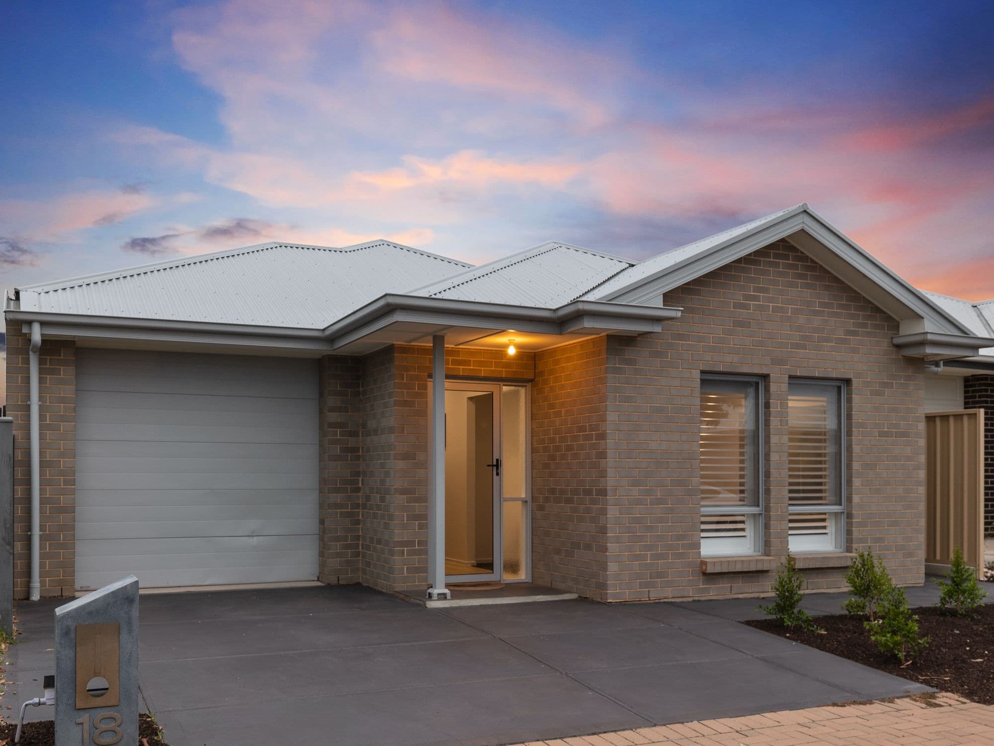 18 Cook Street, Seaford Meadows SA 5169, Seaford Meadows - Thumbnail 4
