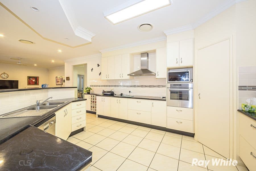 29 Barklya Crescent, Bongaree QLD 4507, Bongaree - Thumbnail 3