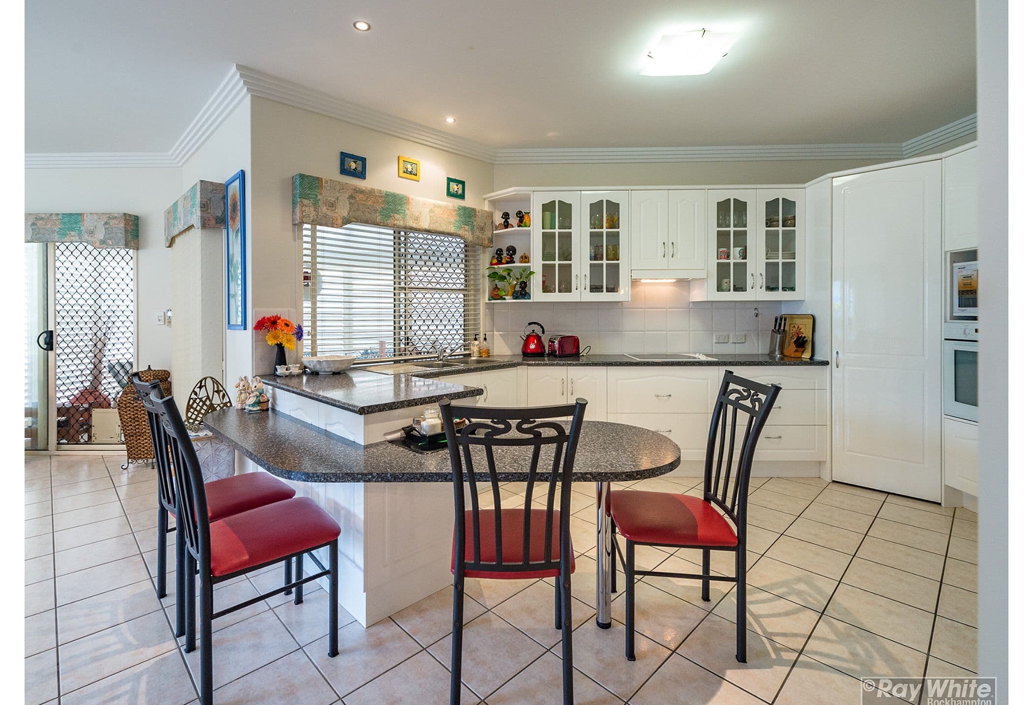 19 Harris Crescent, Norman Gardens QLD 4701, Norman Gardens - Thumbnail 6