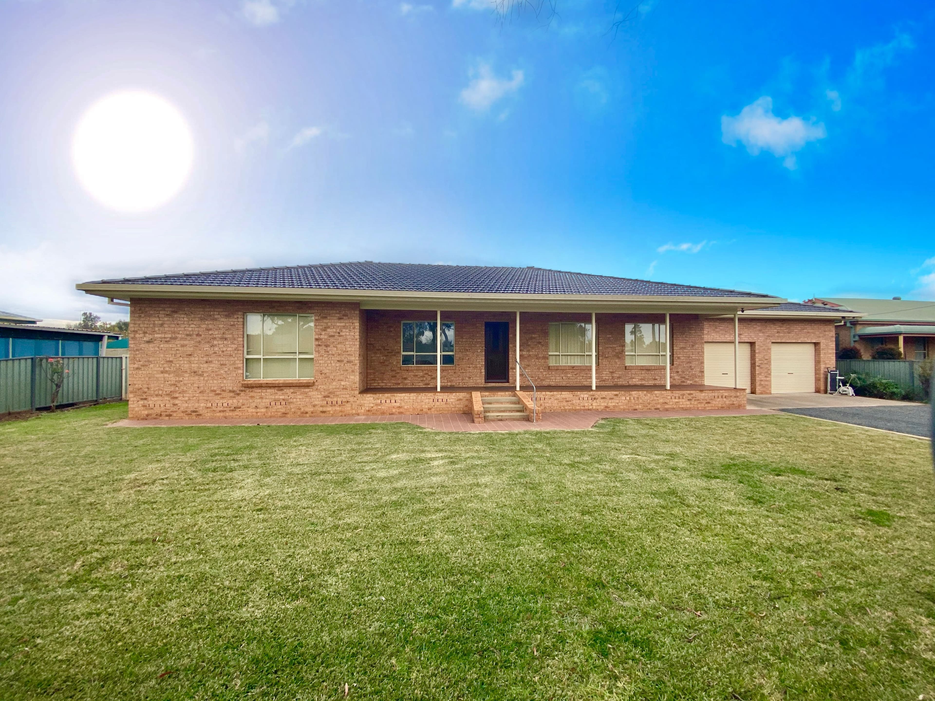 25 Bathurst Street, Forbes NSW 2871, Forbes - Image 1