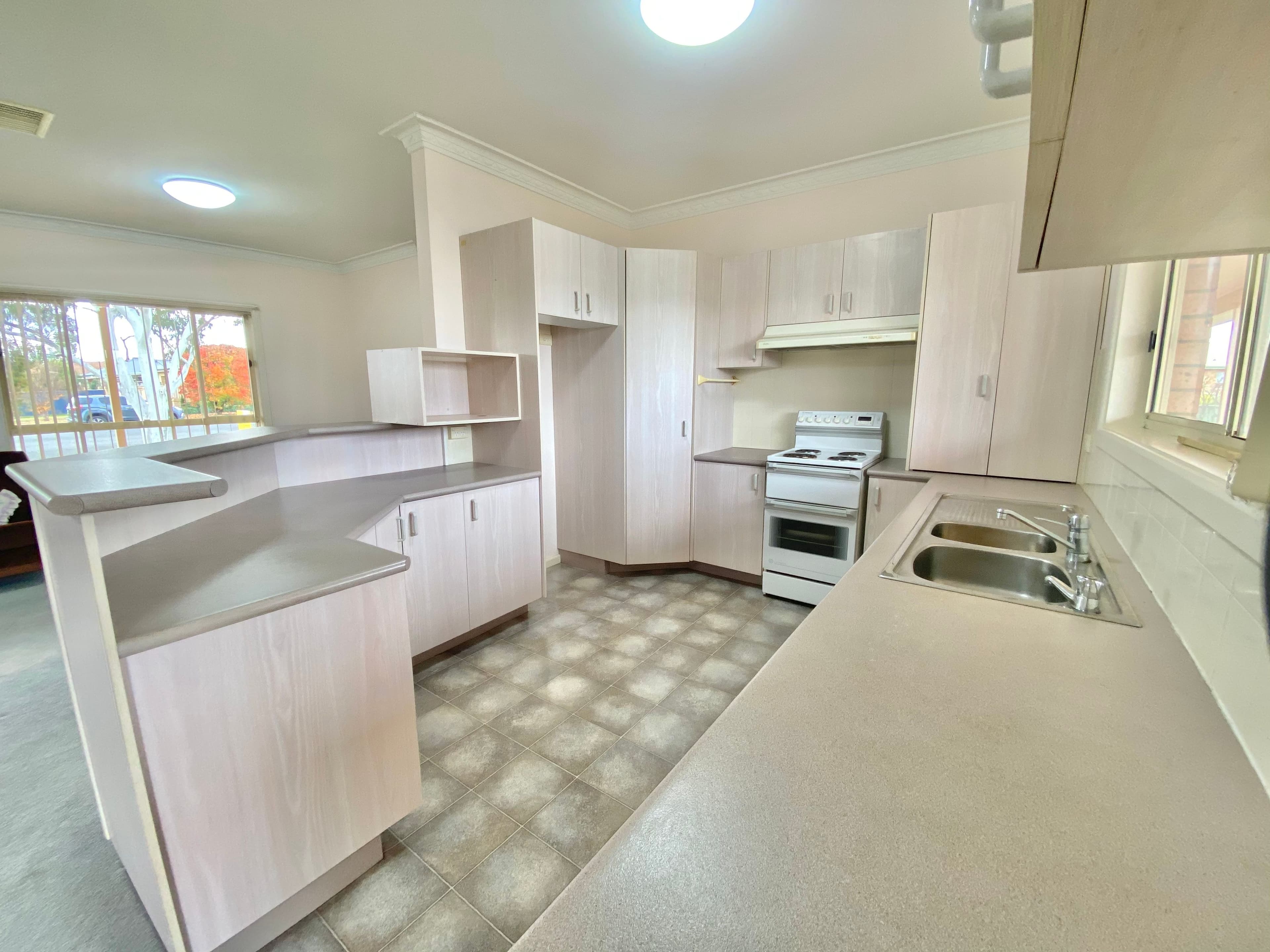 25 Bathurst Street, Forbes NSW 2871, Forbes - Thumbnail 3