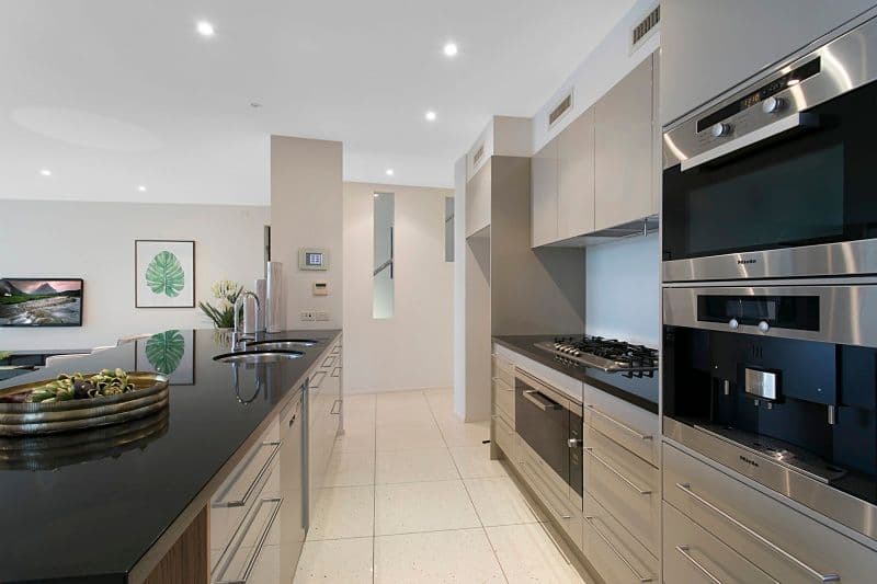174 Hargreaves Avenue, Chelmer QLD 4068, Chelmer - Thumbnail 4