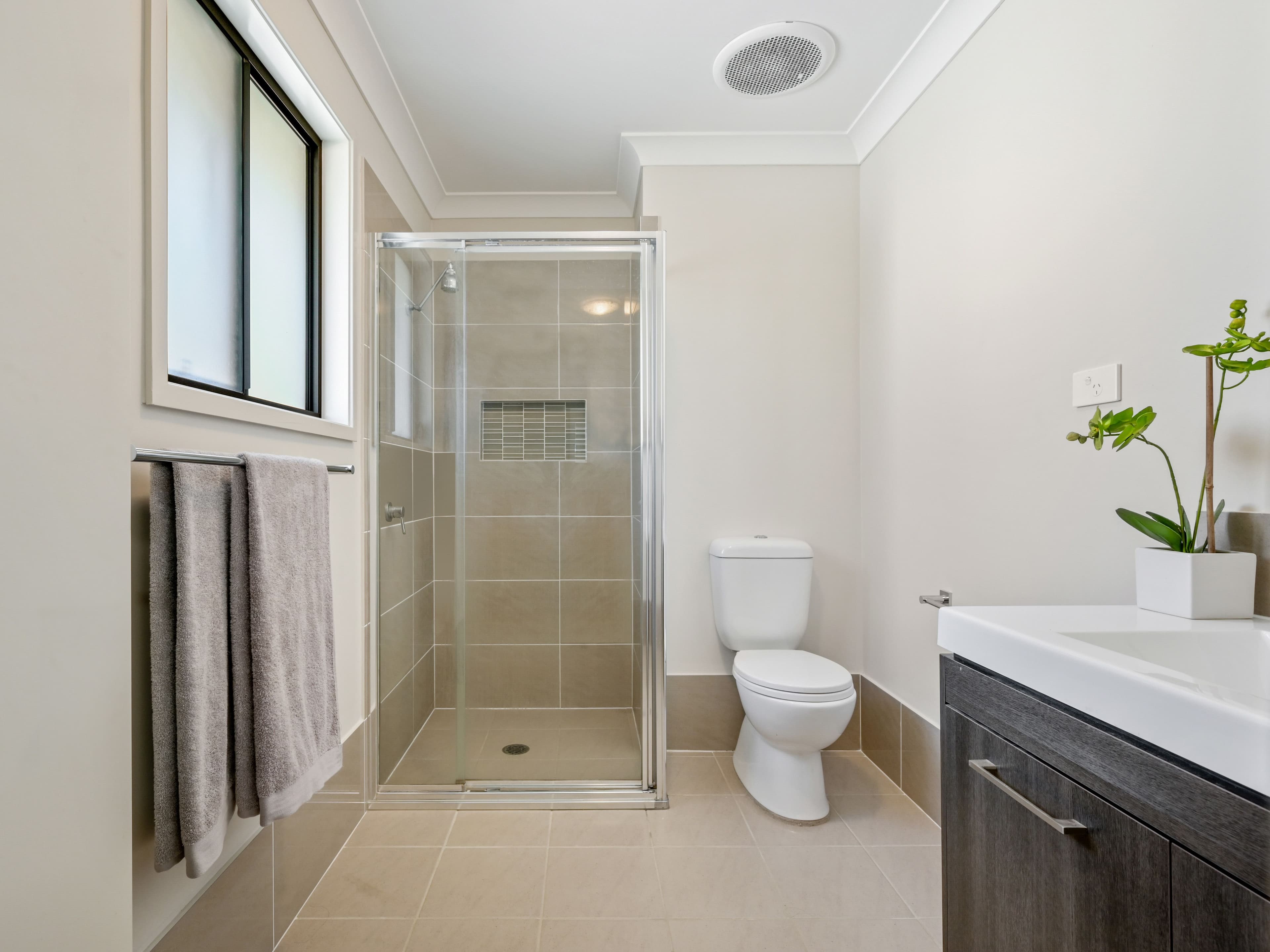 85 Ardennes Avenue, Edmondson Park NSW 2174, Edmondson Park - Thumbnail 8