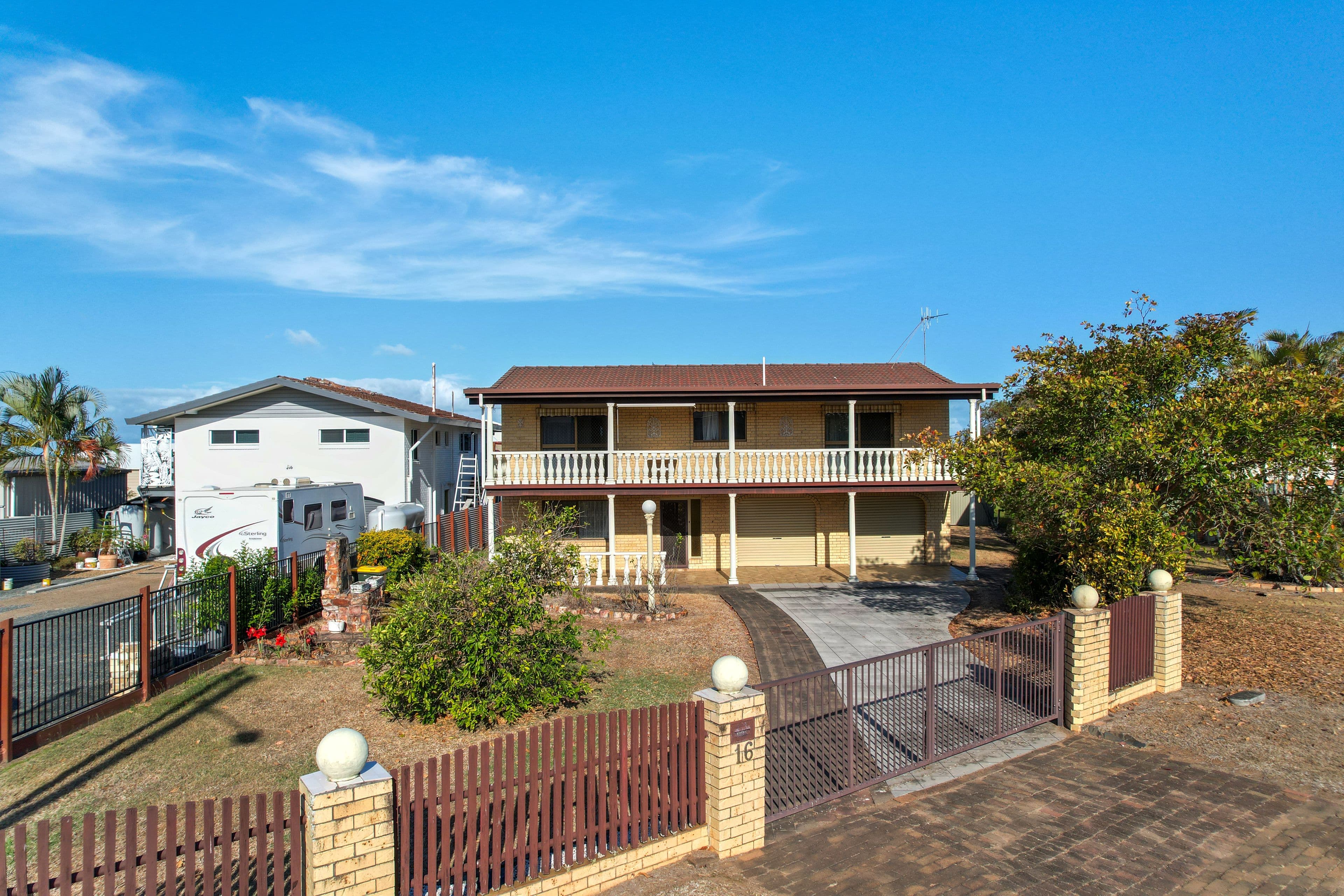 16 Flinders Street, Point Vernon QLD 4655, Point Vernon - Thumbnail 2