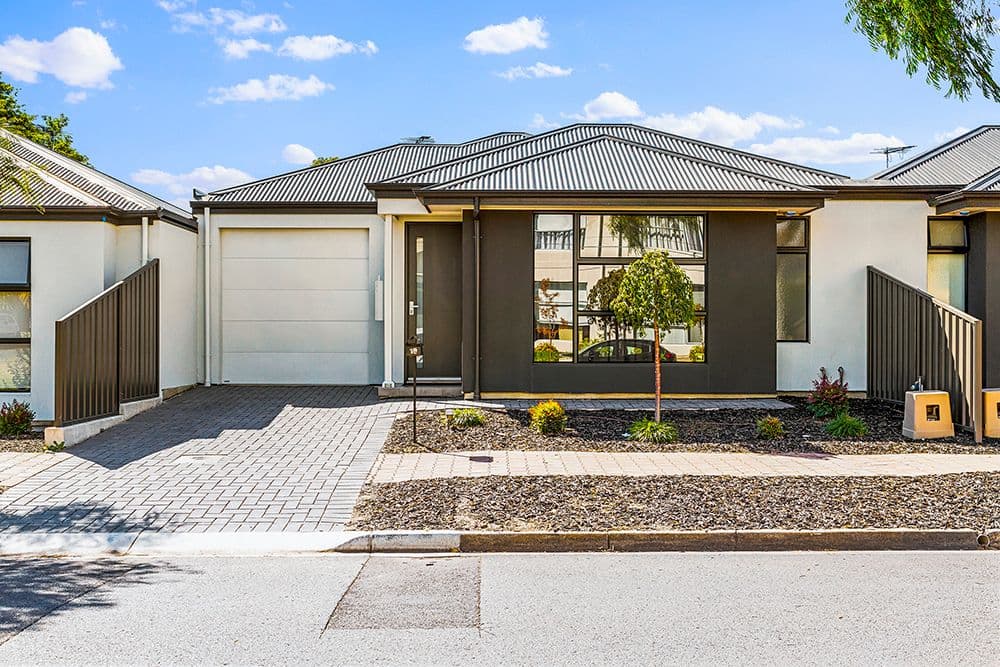 18 Parkwood Avenue, Paradise SA 5075, Paradise - Image 1