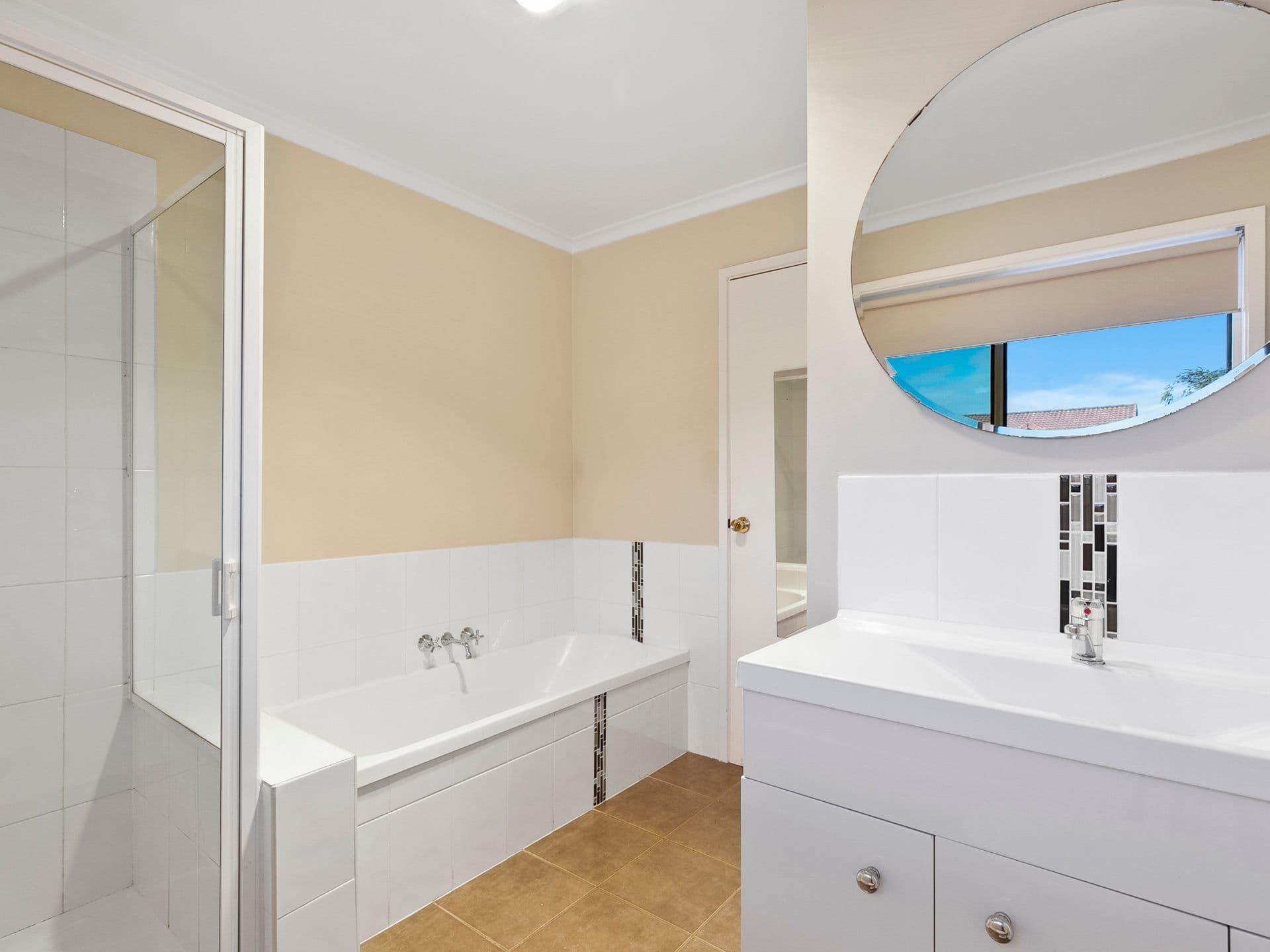 10 Swan Street, Capalaba QLD 4157, Capalaba - Thumbnail 7