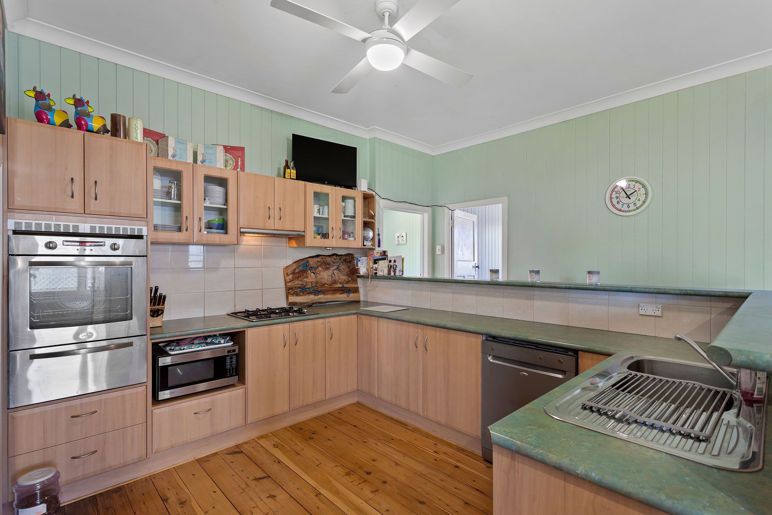 10 Campbell Street, Oakey QLD 4401, Oakey - Thumbnail 2