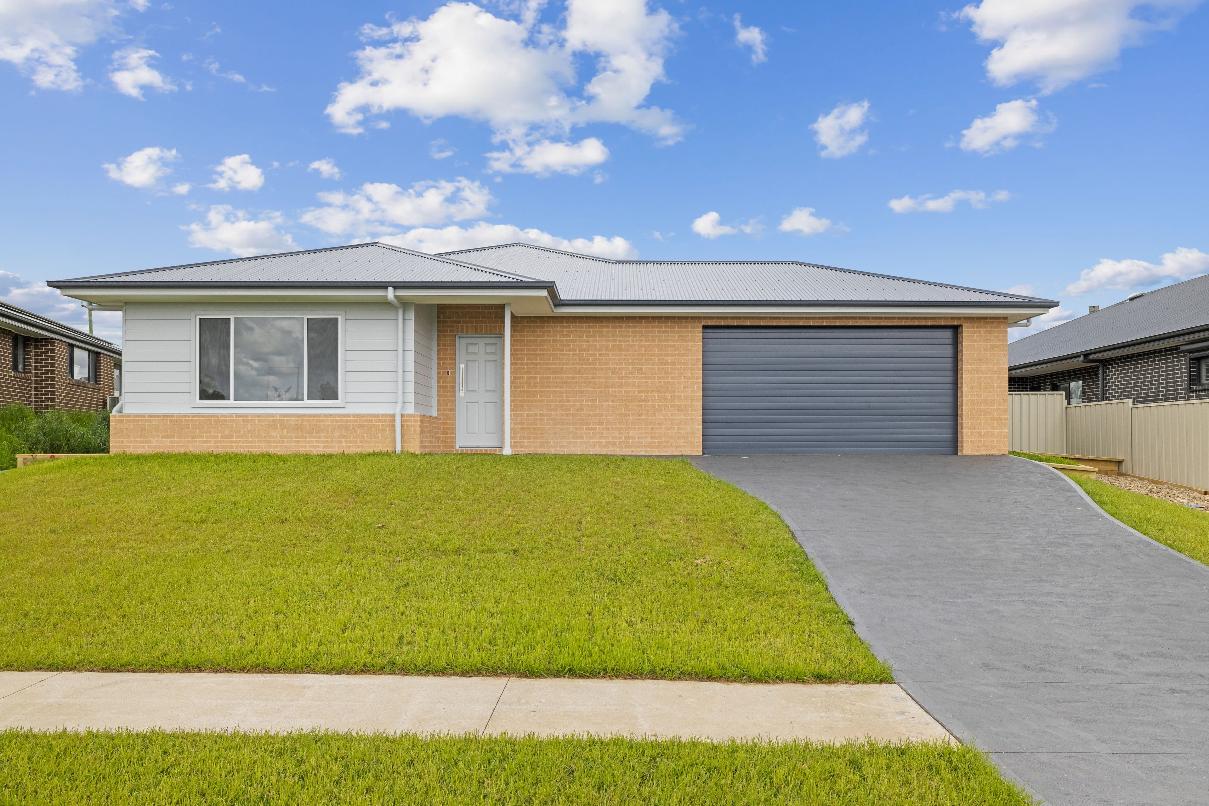 8 Quiberon Way, Goulburn NSW 2580, Goulburn - Thumbnail 2