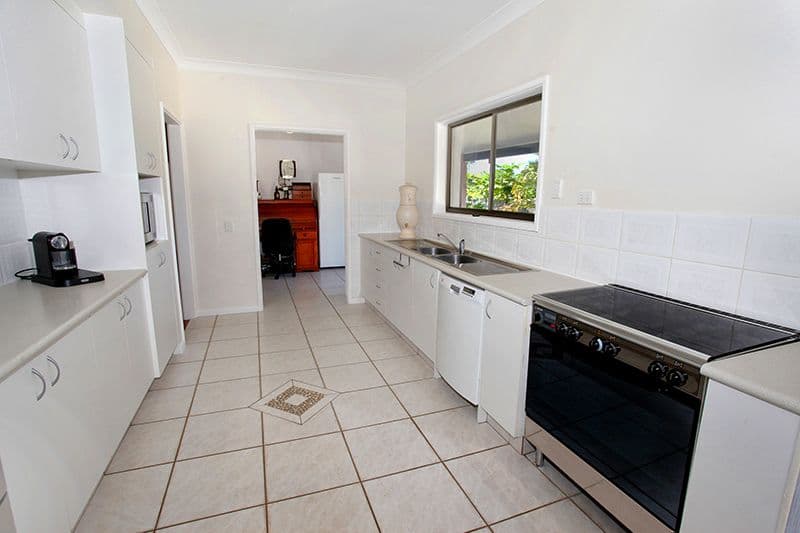 31 Valencia Street, MAROOCHYDORE QLD 4558, Maroochydore - Thumbnail 3