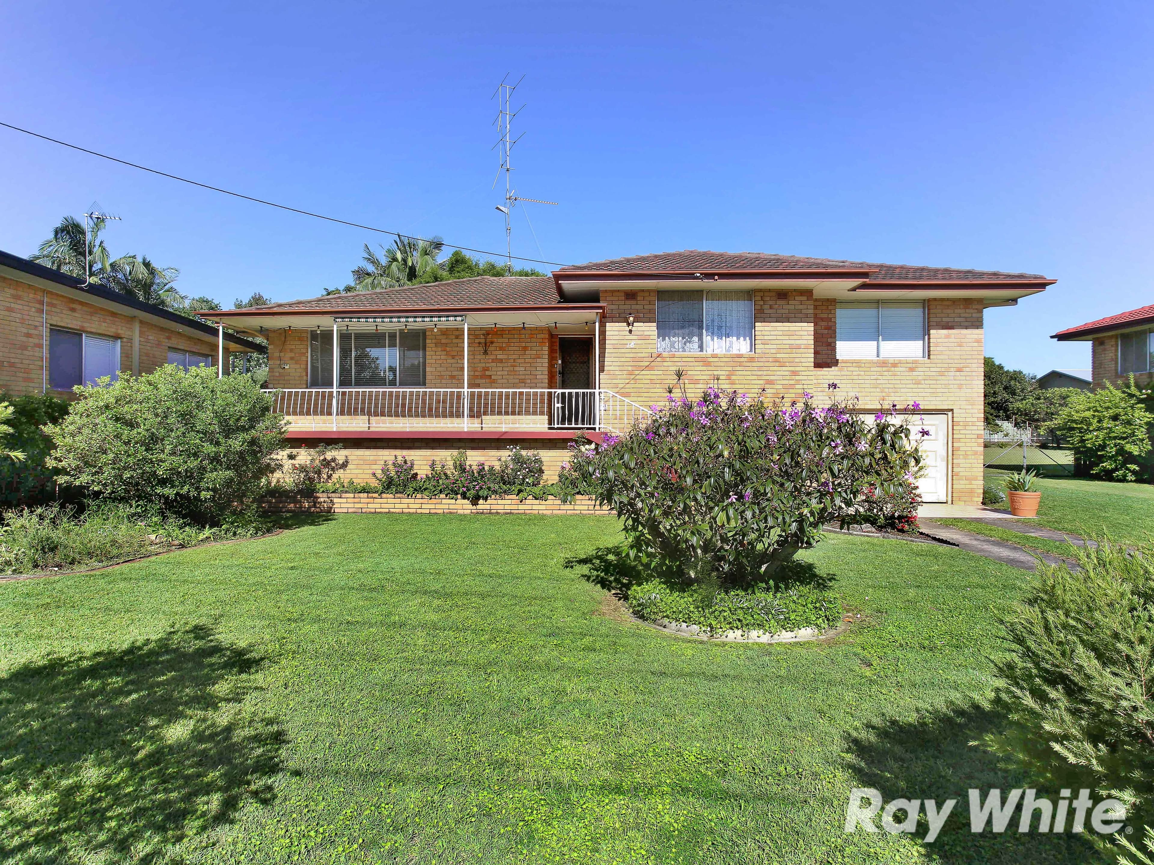 18 Loxton Avenue, Grafton - Image 1