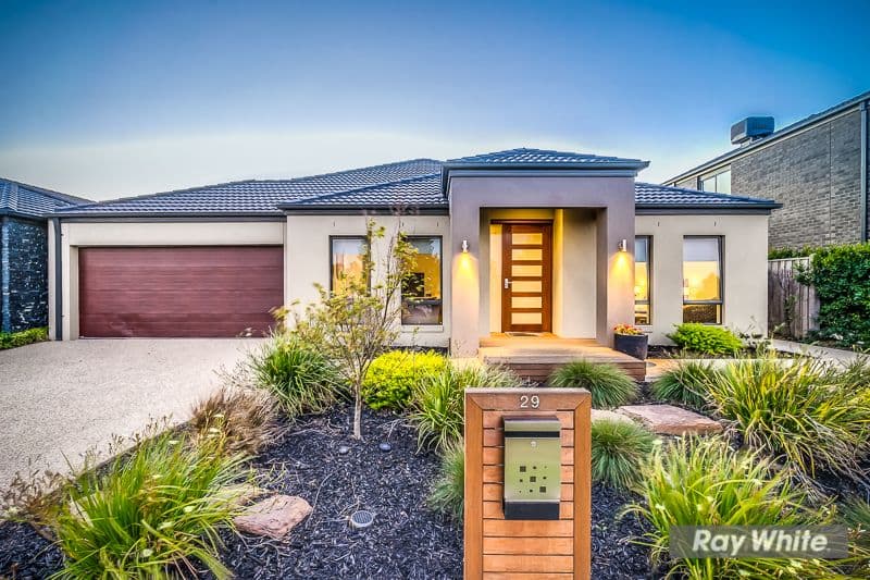 29 Malibu Boulevard, Point Cook VIC 3030, Point Cook - Thumbnail 2