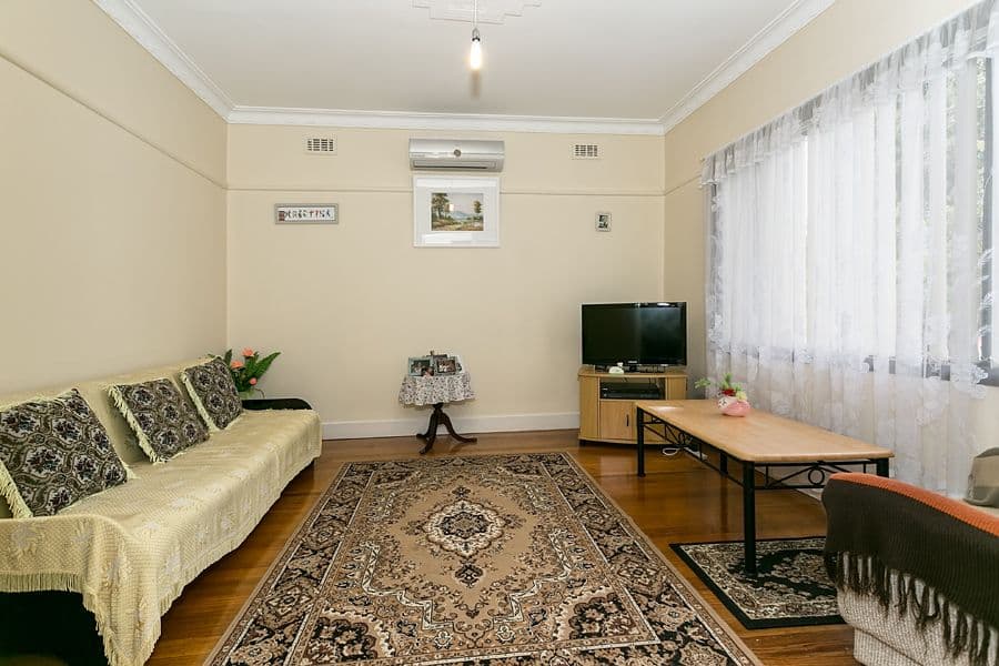 26 Kodre Street, ST ALBANS VIC 3021, St Albans - Thumbnail 2