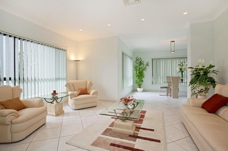 9 Snowden Close, CECIL HILLS NSW 2171, Cecil Hills - Thumbnail 2