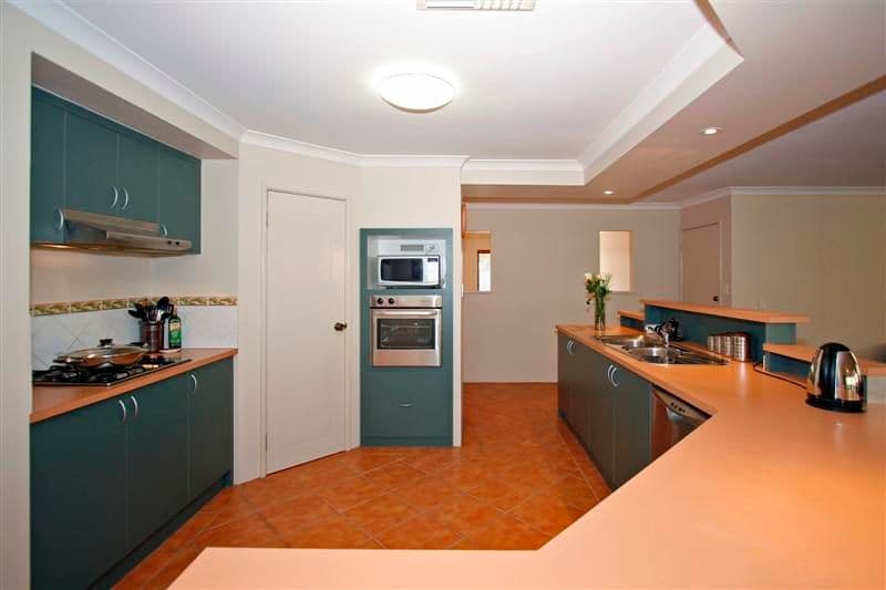 85 Sandringham Promenade, CANNING VALE WA 6155, Canning Vale - Thumbnail 5
