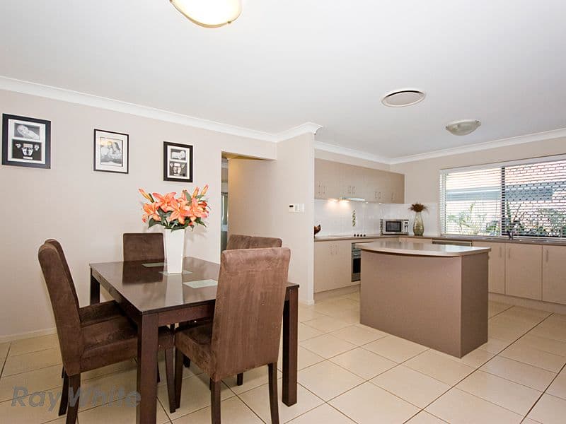 13 Uluru Place, FOREST LAKE QLD 4078, Forest Lake - Thumbnail 3