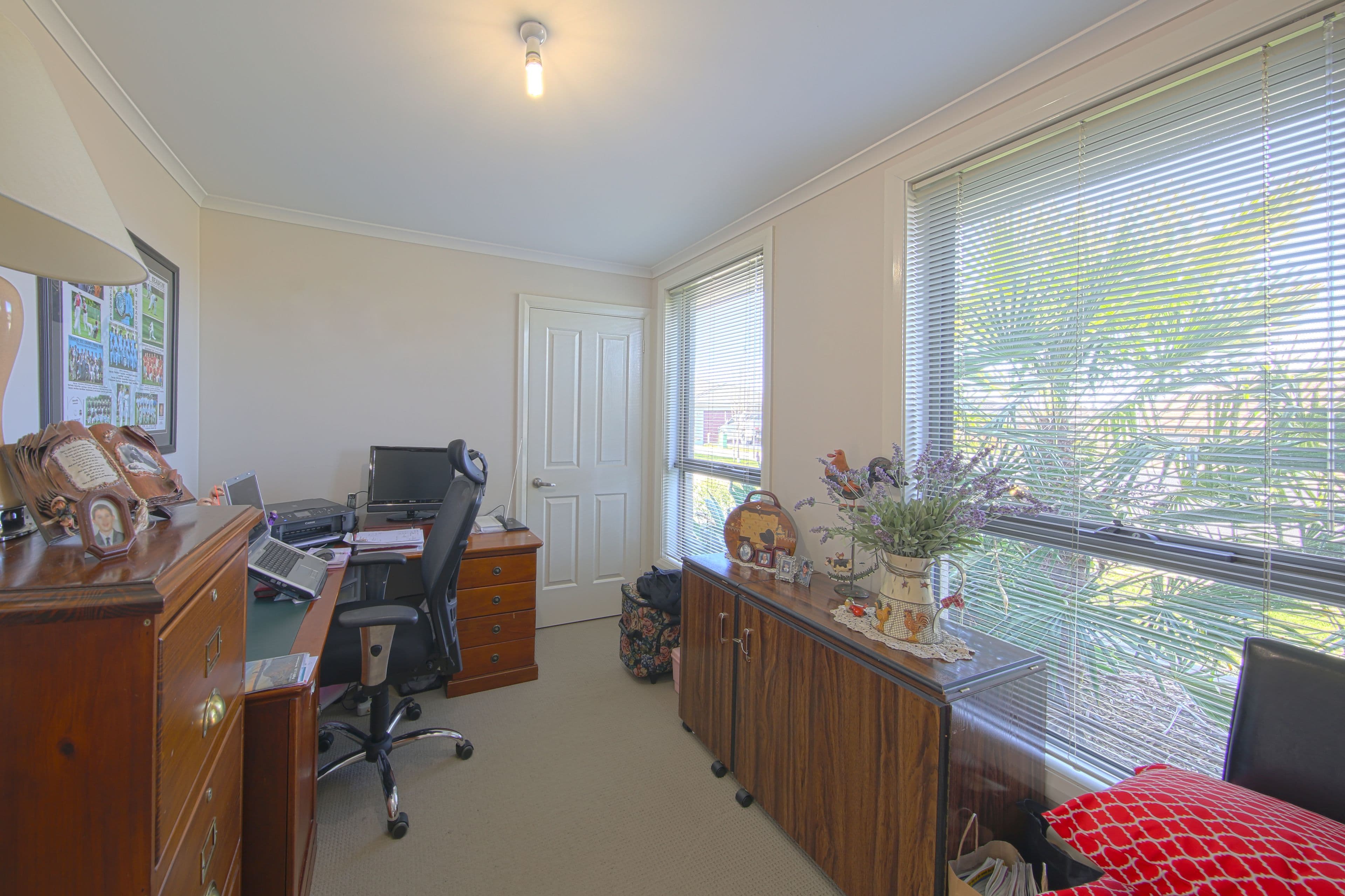 1 Stewart Close, Orange - Thumbnail 4