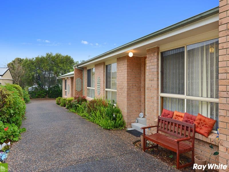 65 Griffith Street, Oak Flats NSW 2529, Oak Flats - Image 1