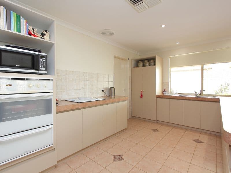 251 Station Street, EAST CANNINGTON WA 6107, East Cannington - Thumbnail 5