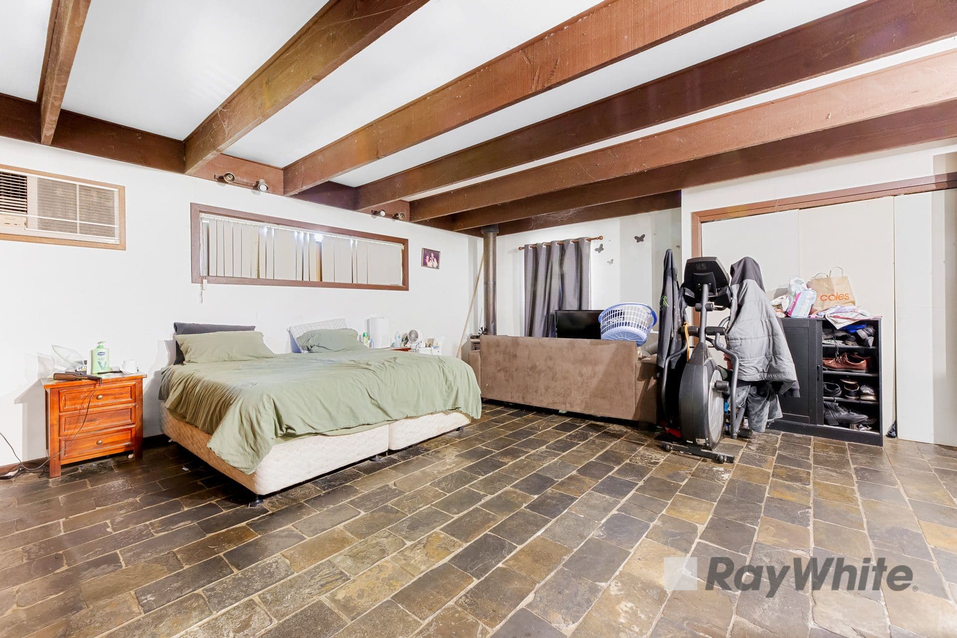 15 Clive Street, Hampton Park VIC 3976, Hampton Park - Thumbnail 2