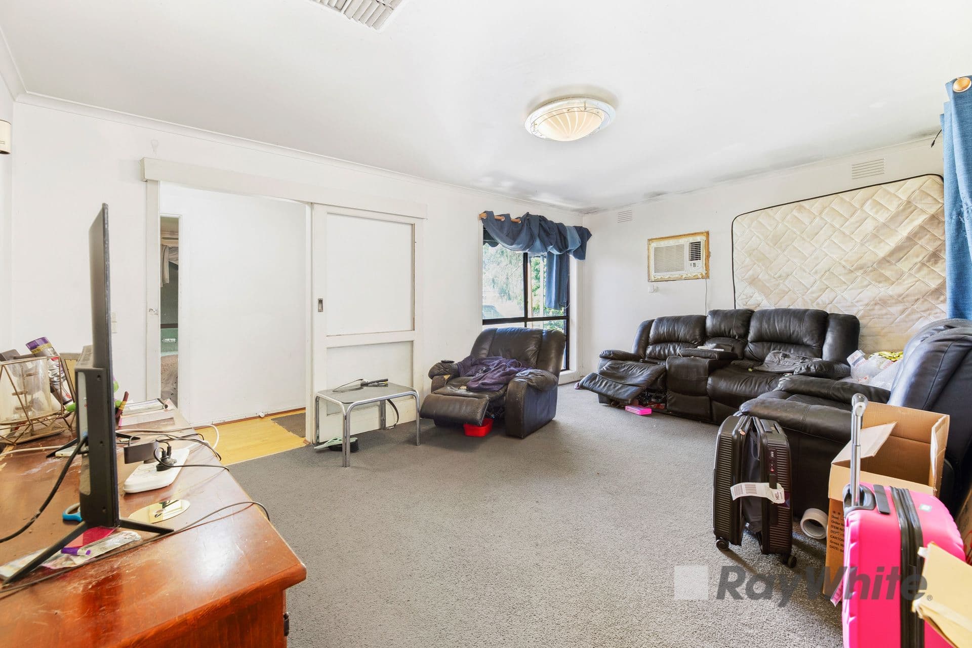 15 Clive Street, Hampton Park VIC 3976, Hampton Park - Thumbnail 5