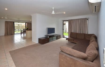 3 Sugargum Close, BRACKEN RIDGE QLD 4017, Bracken Ridge - Thumbnail 2