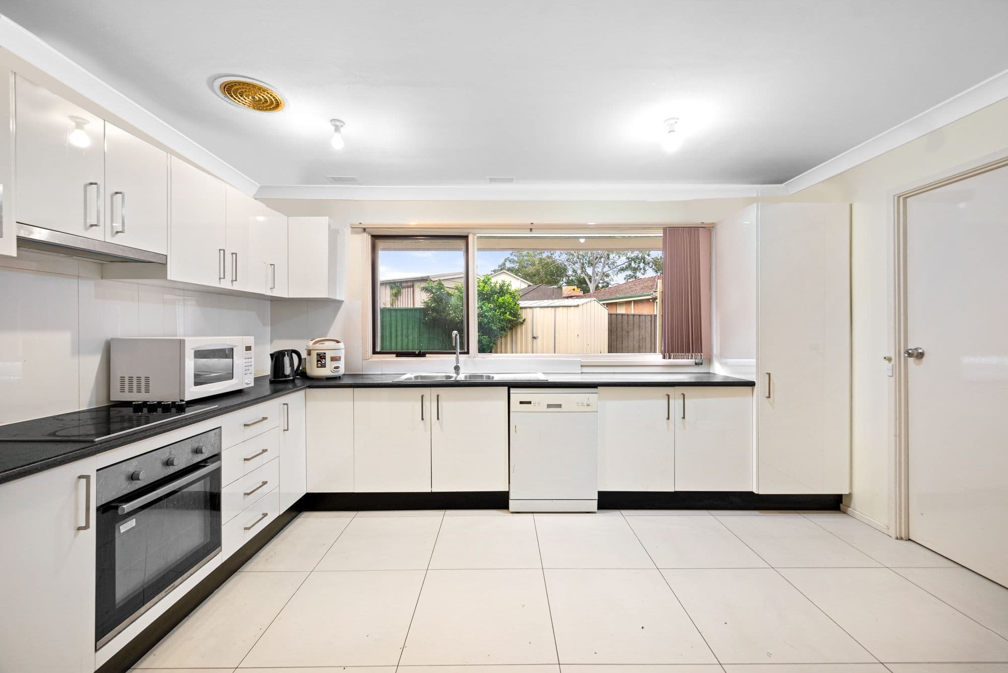 17 Weemala Crescent, Bradbury NSW 2560, Bradbury - Thumbnail 4